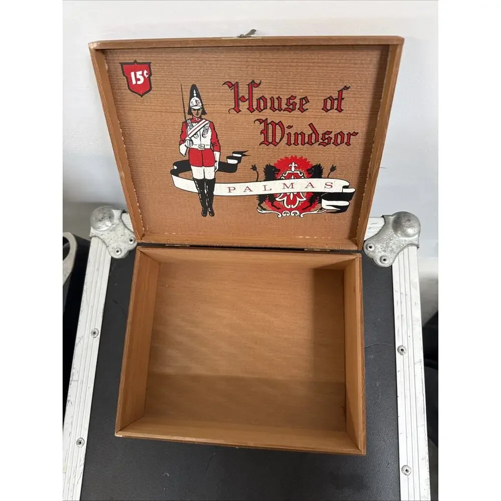 House Of Windsor Palmas Cigar Box 15 Cents Decorative Wooden Box